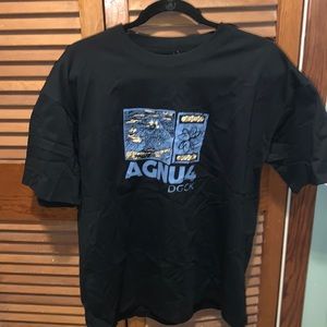 Japanese Streetwear TSHIRT Floral Design Size: Medium (Never Worn)
